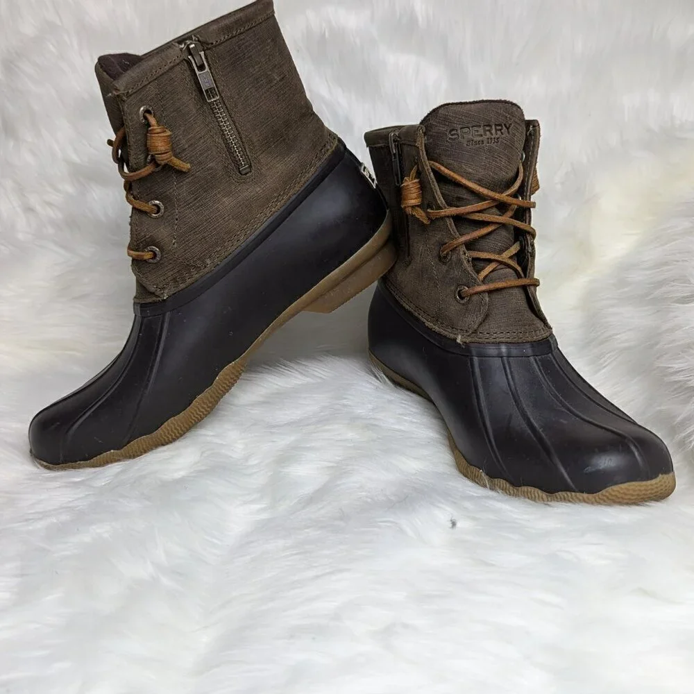 Sperry Women's Saltwater Rain Boots SIZE 7.5 M